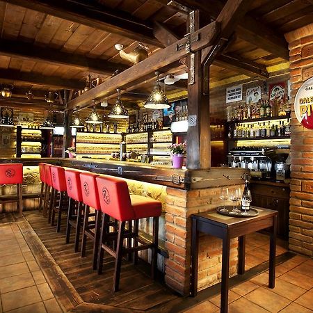 Vinarstvi U Kaplicky Zajeci Ngoại thất bức ảnh